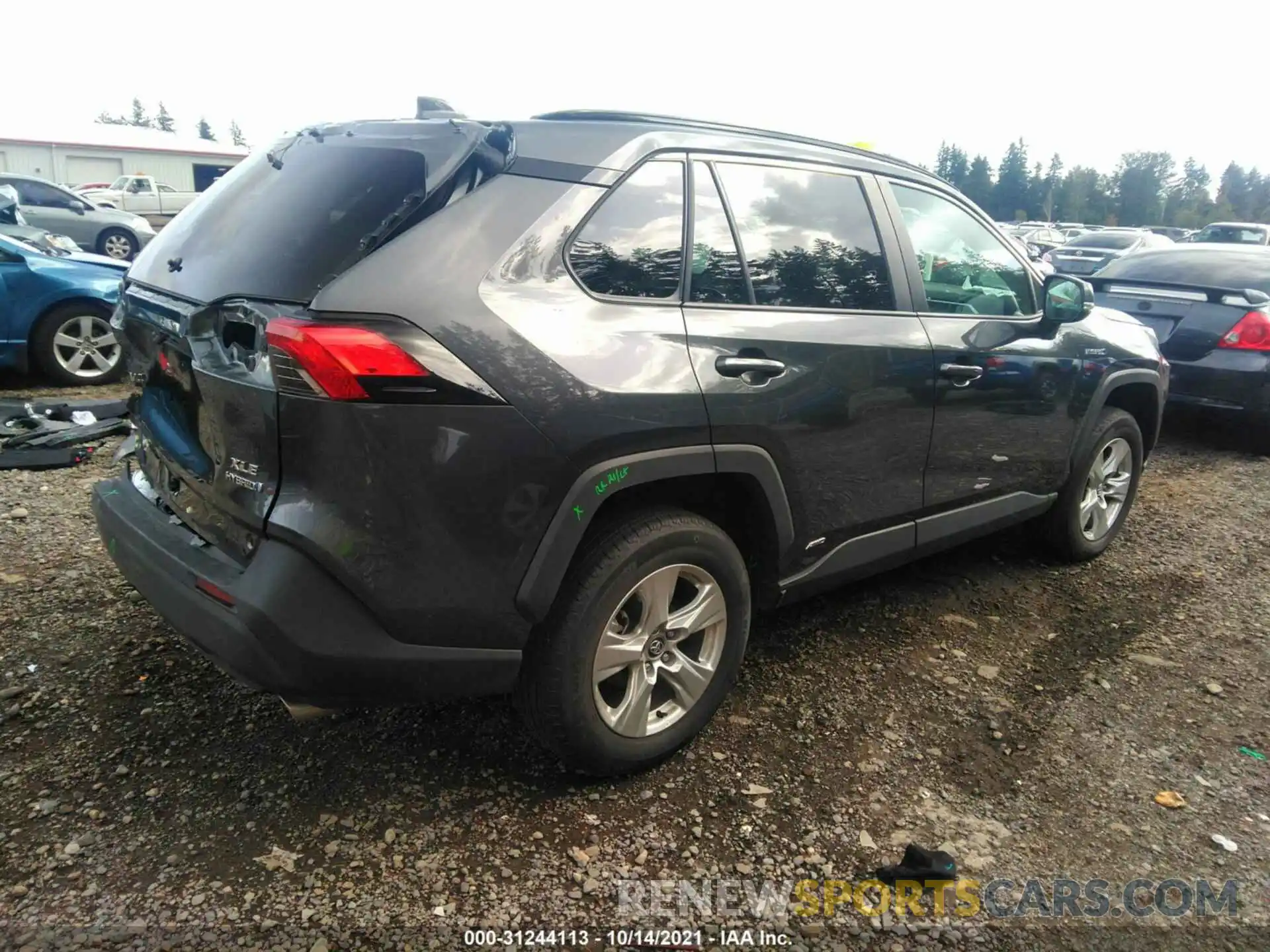 4 Фотография поврежденного автомобиля 4T3R6RFV3MU017387 TOYOTA RAV4 2021