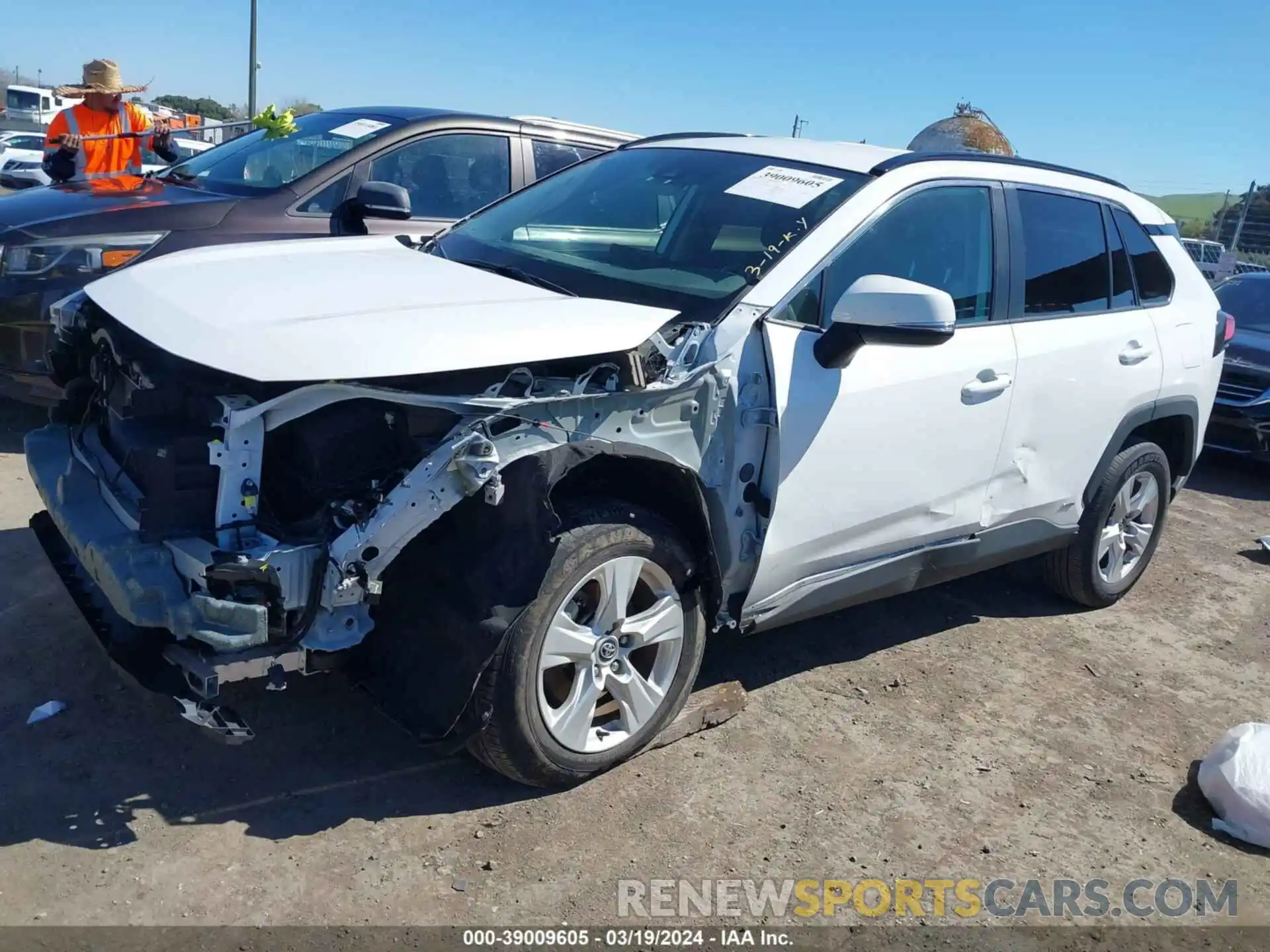 2 Photograph of a damaged car 4T3R6RFV3MU022105 TOYOTA RAV4 2021