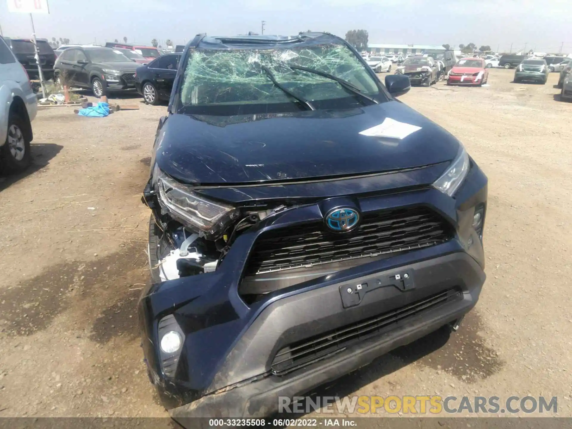 6 Photograph of a damaged car 4T3R6RFV3MU024842 TOYOTA RAV4 2021