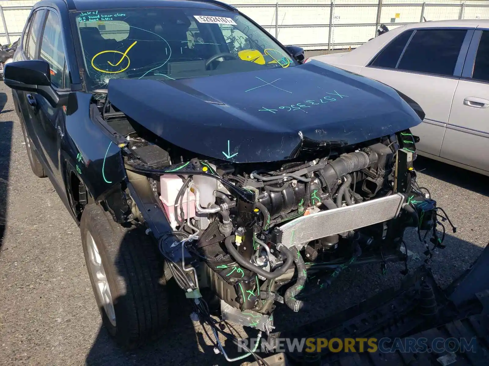 9 Photograph of a damaged car 4T3R6RFV6MU014824 TOYOTA RAV4 2021