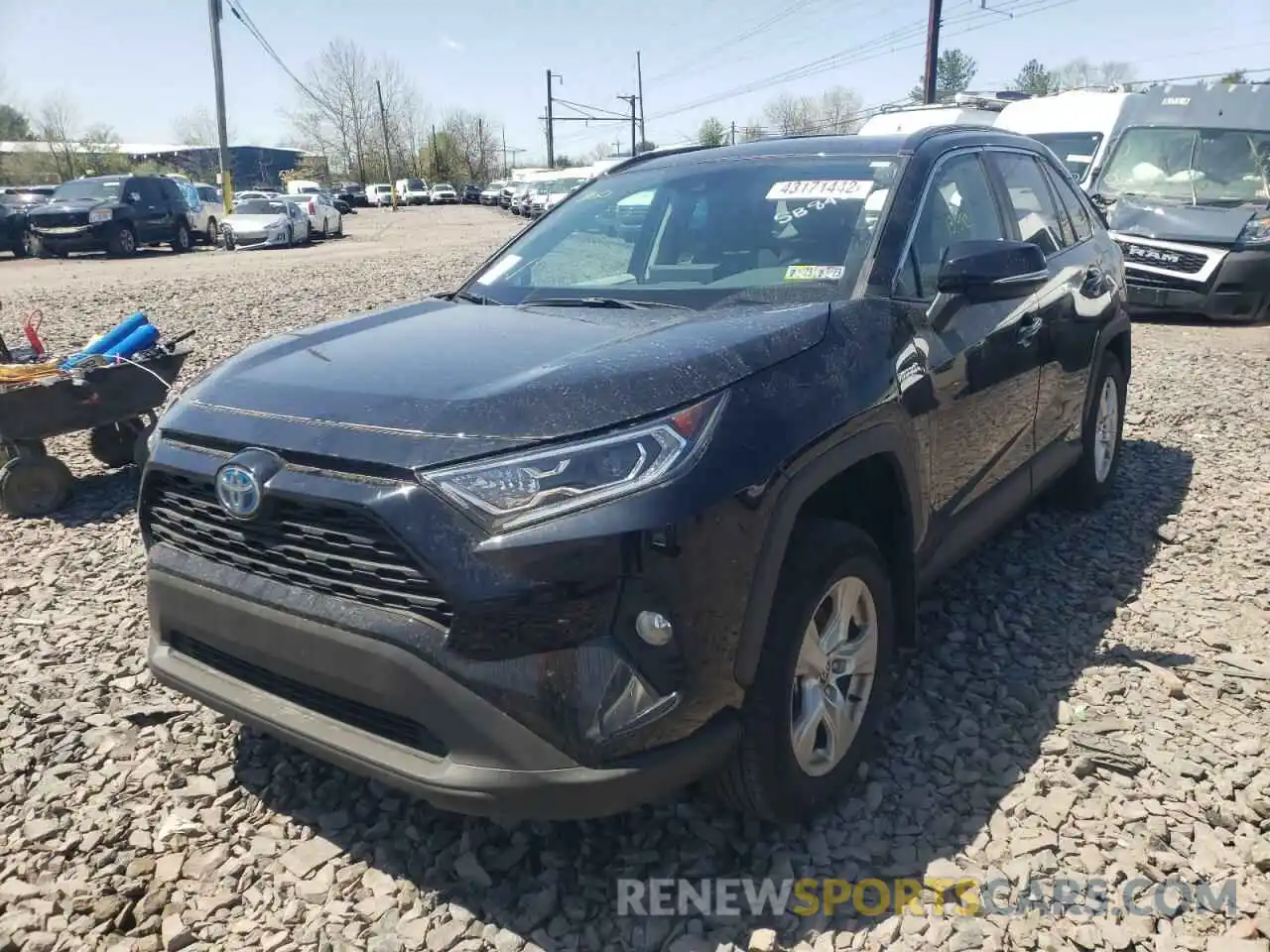 2 Photograph of a damaged car 4T3R6RFV7MU030191 TOYOTA RAV4 2021