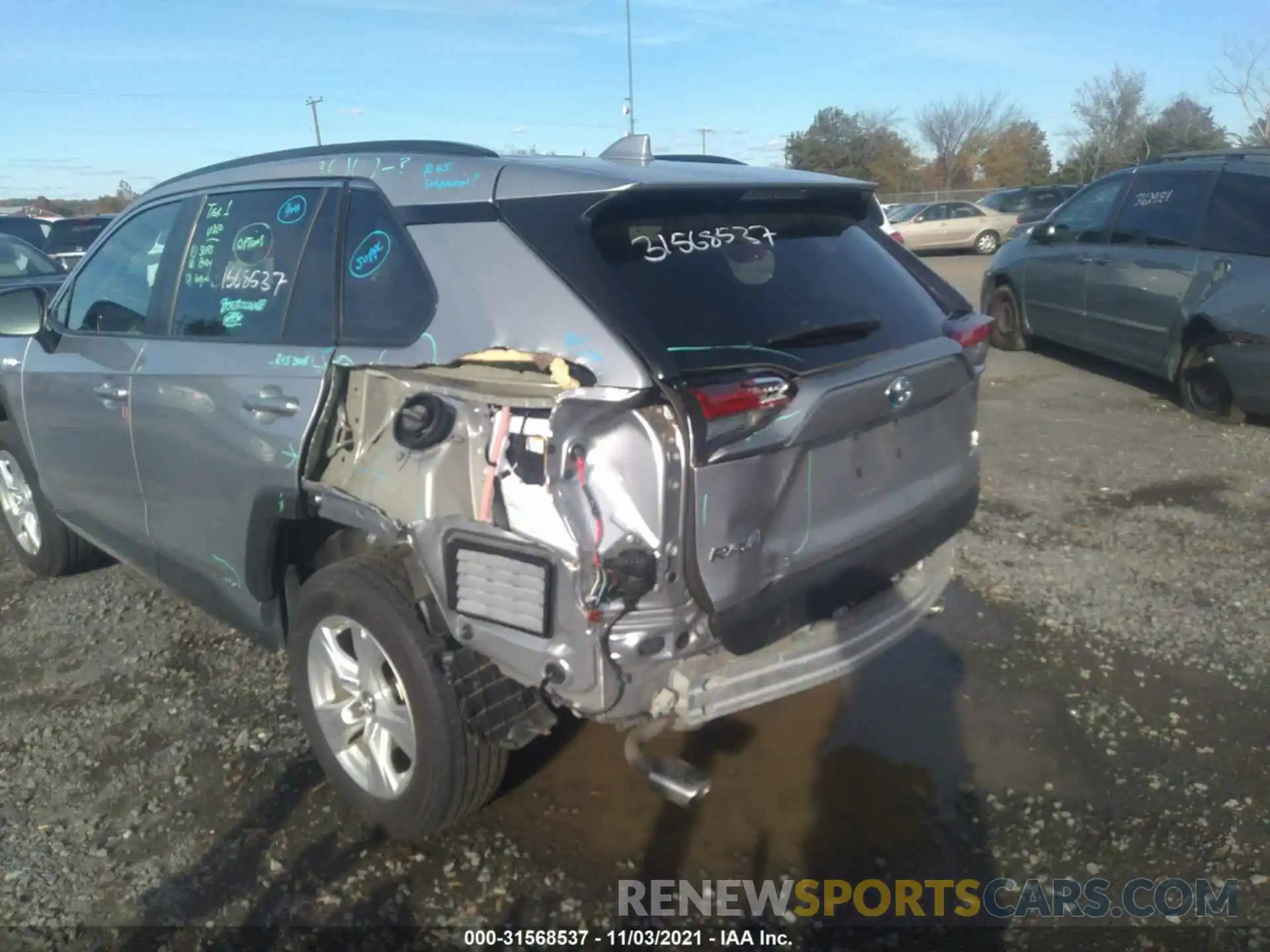 6 Photograph of a damaged car 4T3R6RFV8MU011925 TOYOTA RAV4 2021