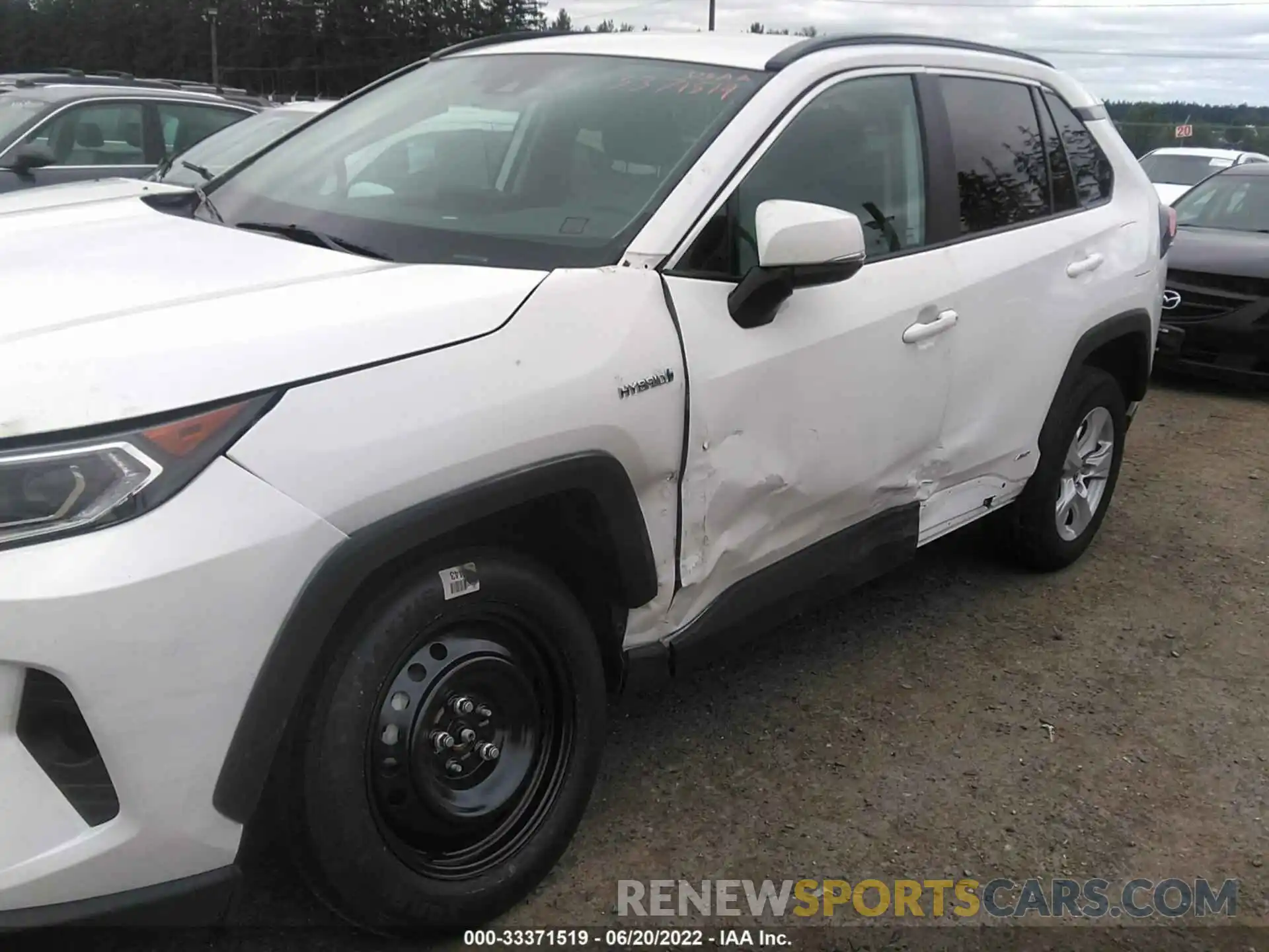 6 Photograph of a damaged car 4T3R6RFV8MU025484 TOYOTA RAV4 2021