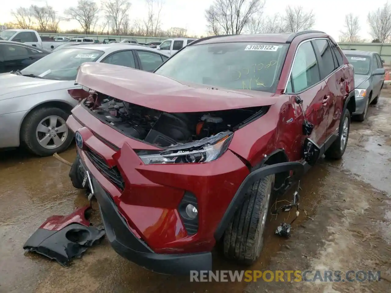 2 Photograph of a damaged car 4T3R6RFV9MU007060 TOYOTA RAV4 2021