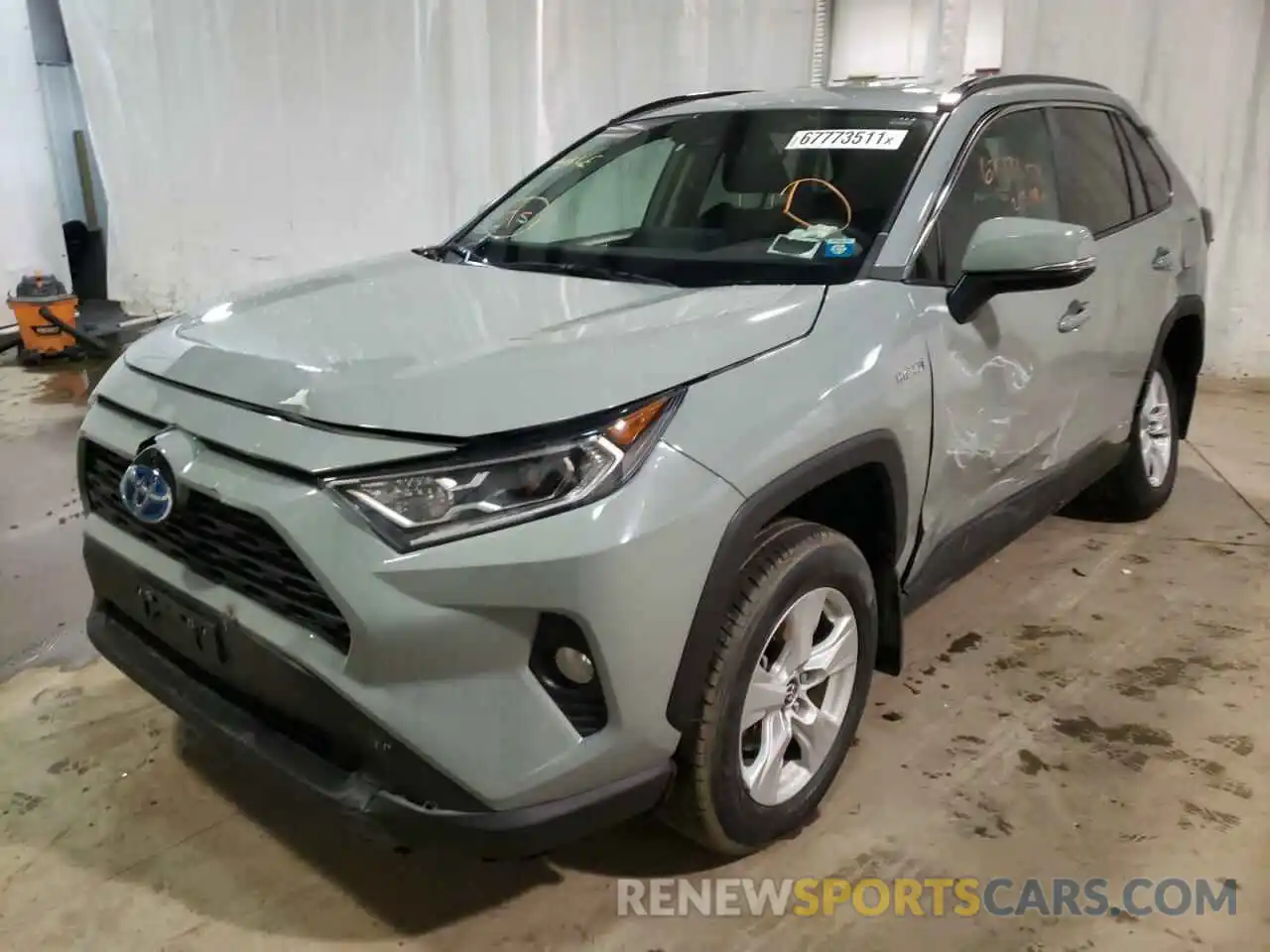 2 Photograph of a damaged car 4T3R6RFV9MU014266 TOYOTA RAV4 2021