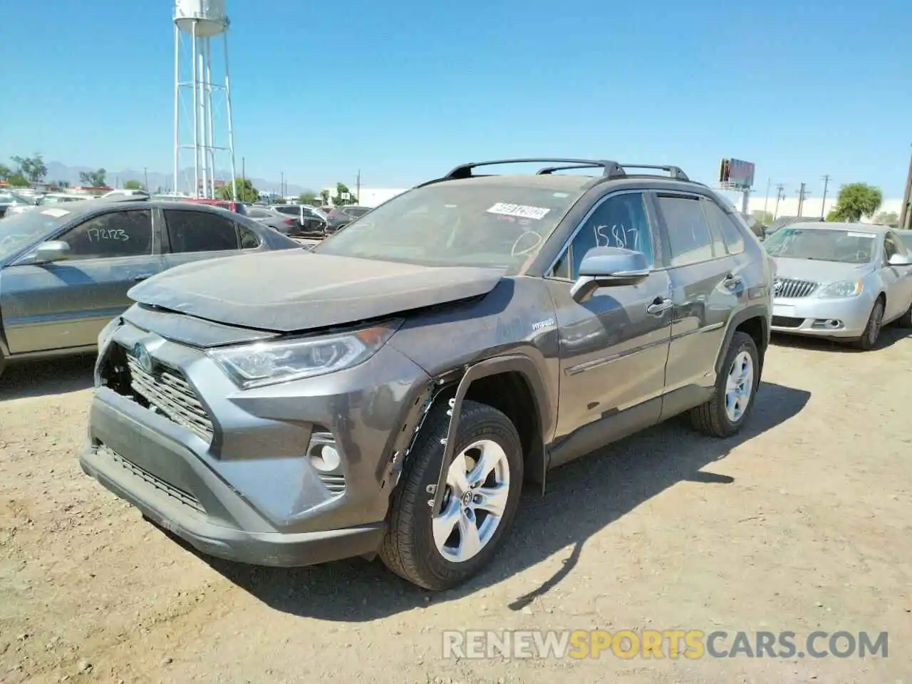 2 Photograph of a damaged car 4T3R6RFVXMU008041 TOYOTA RAV4 2021