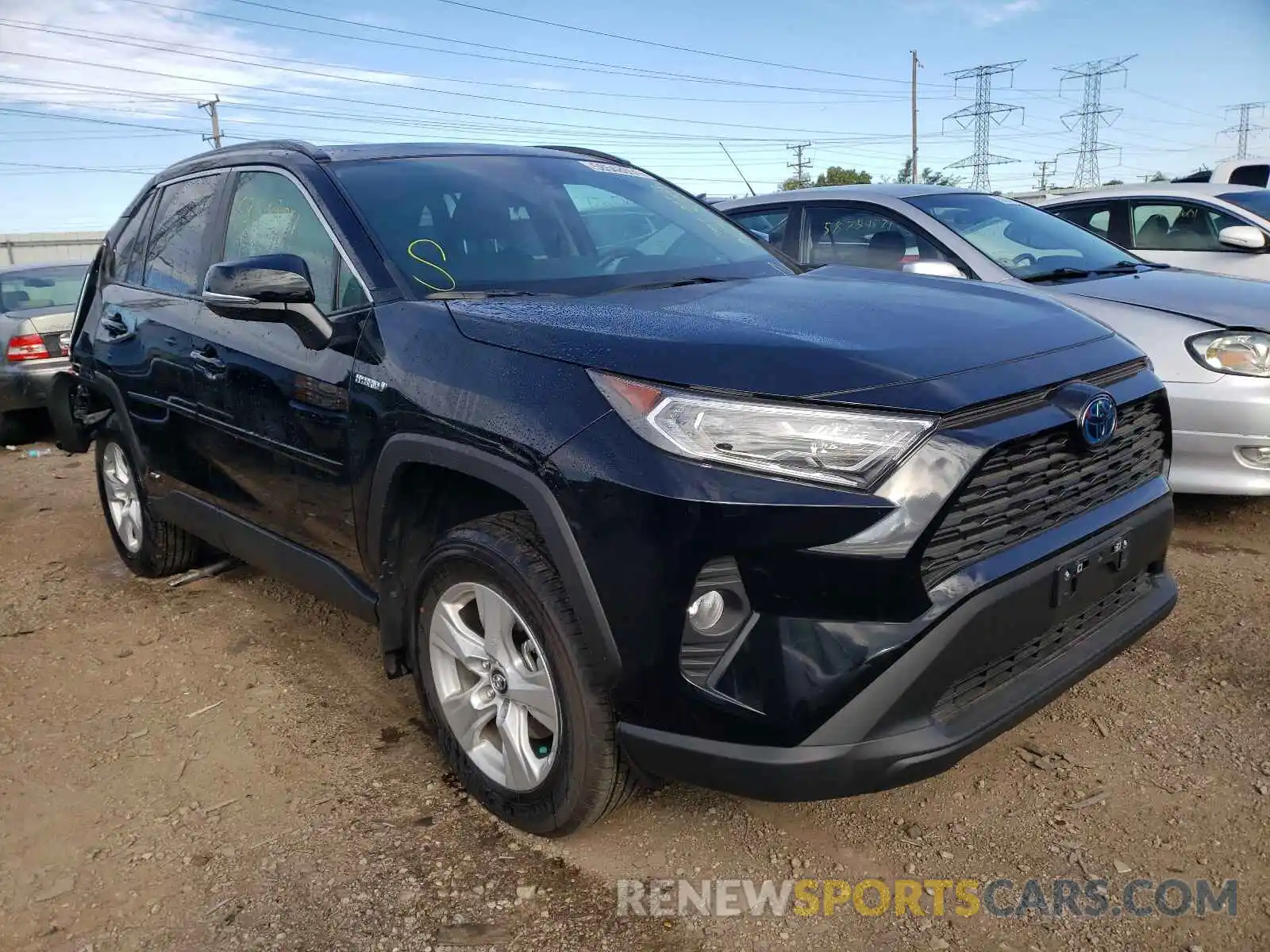 1 Photograph of a damaged car 4T3R6RFVXMU024157 TOYOTA RAV4 2021