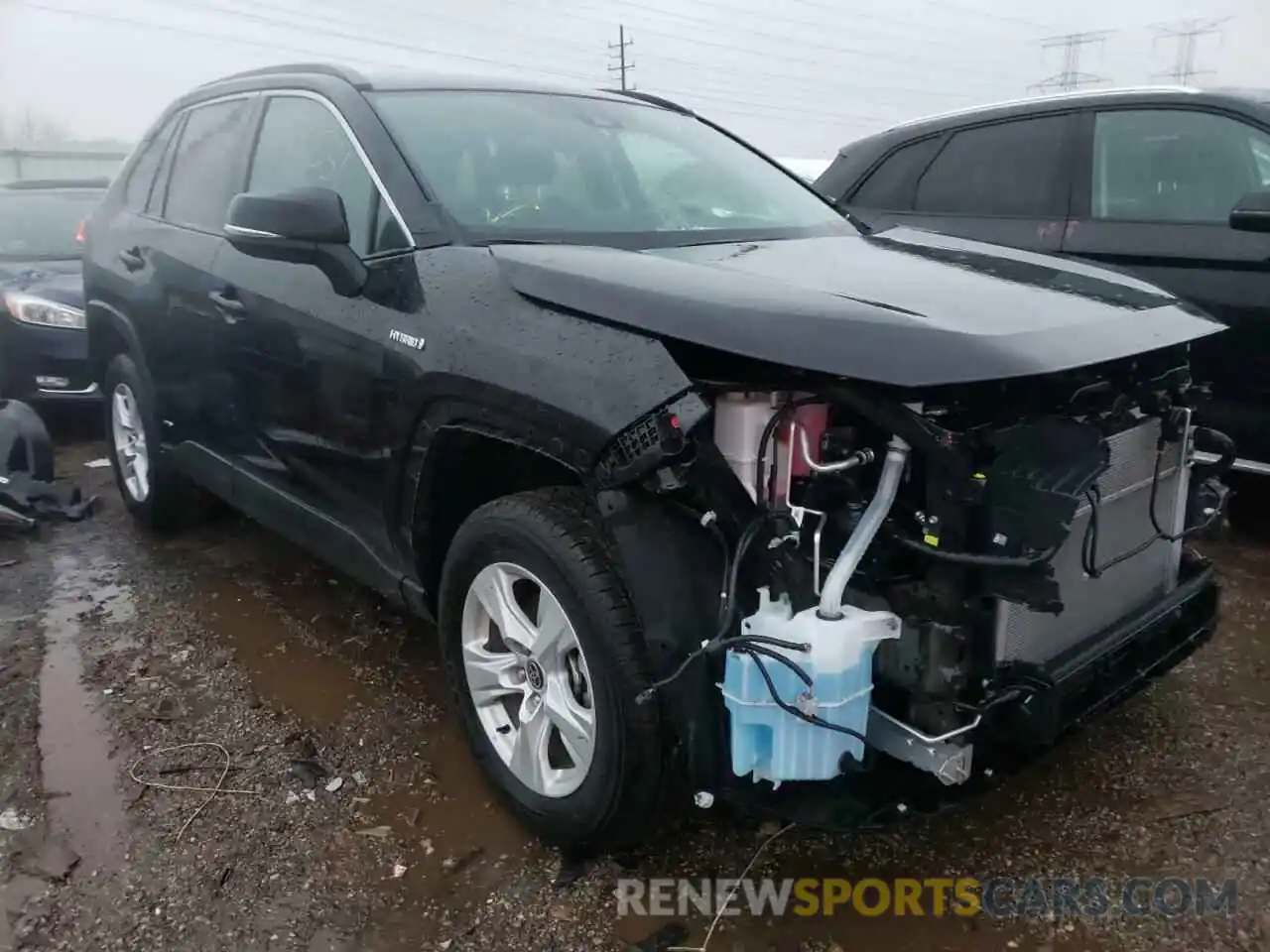 1 Photograph of a damaged car 4T3RWRFV0MU018612 TOYOTA RAV4 2021