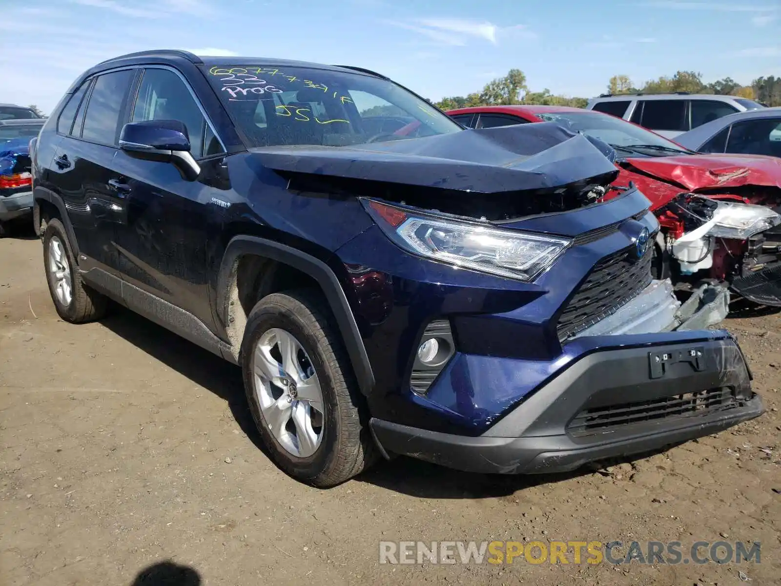 1 Photograph of a damaged car 4T3RWRFV0MU024183 TOYOTA RAV4 2021