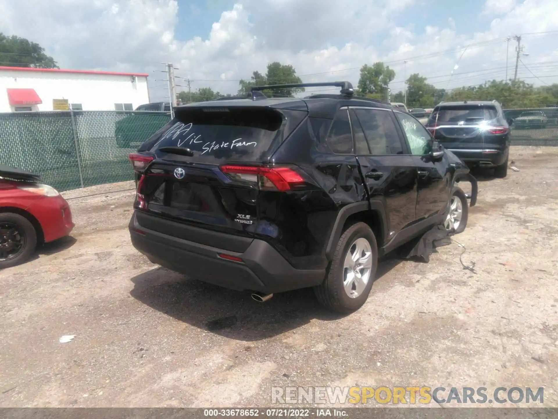 4 Photograph of a damaged car 4T3RWRFV0MU032350 TOYOTA RAV4 2021