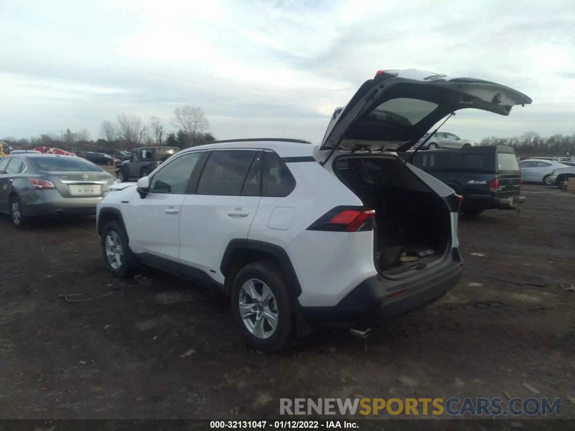 3 Фотография поврежденного автомобиля 4T3RWRFV0MU037449 TOYOTA RAV4 2021