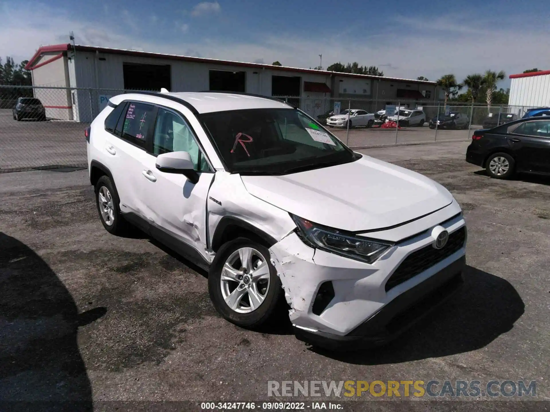 6 Photograph of a damaged car 4T3RWRFV0MU040609 TOYOTA RAV4 2021