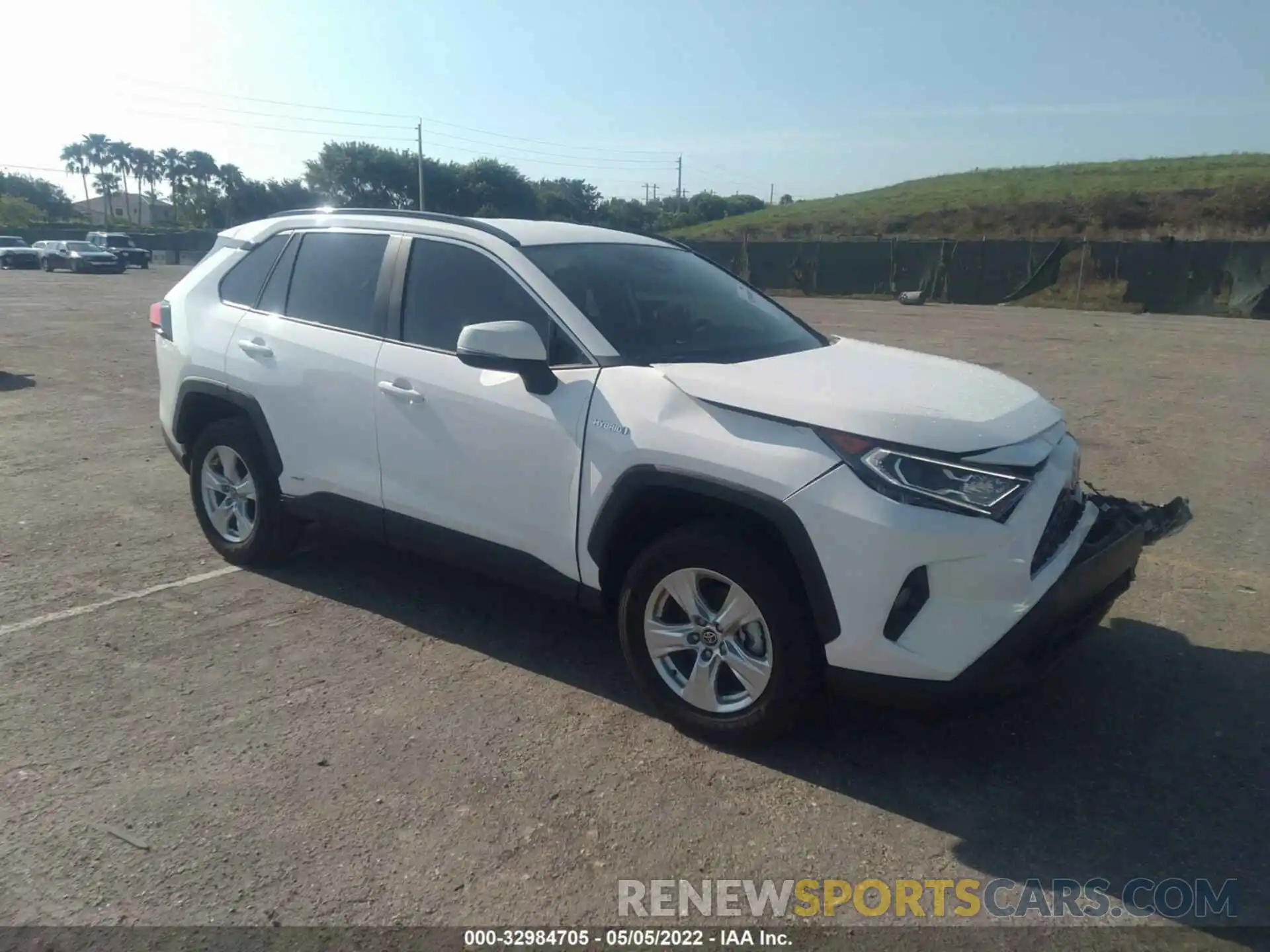 1 Photograph of a damaged car 4T3RWRFV0MU043249 TOYOTA RAV4 2021