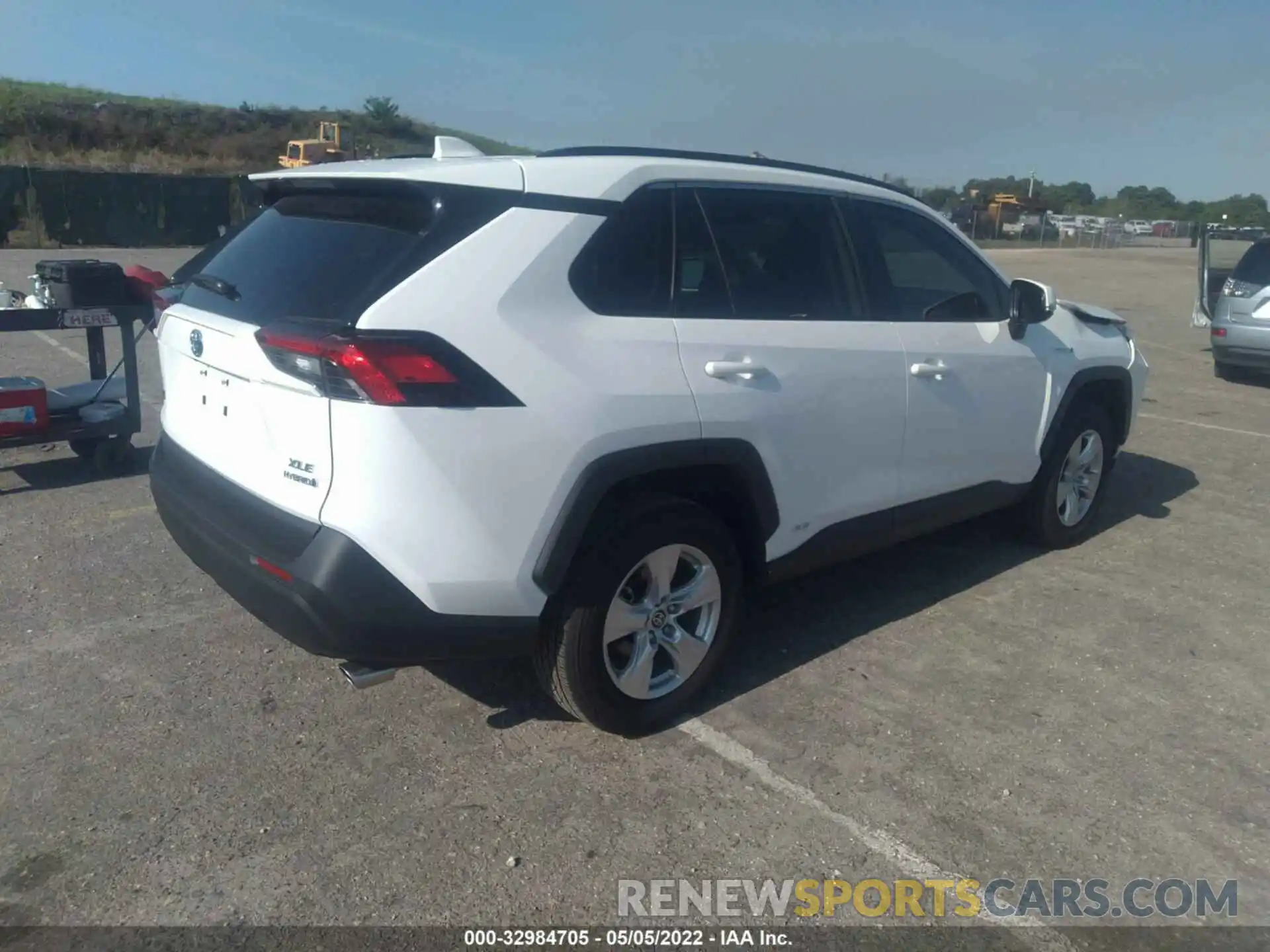 4 Photograph of a damaged car 4T3RWRFV0MU043249 TOYOTA RAV4 2021