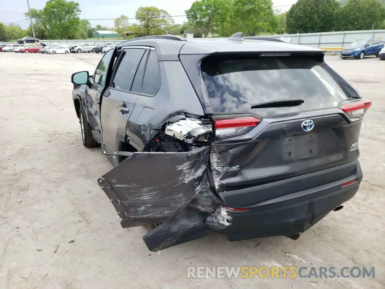 3 Photograph of a damaged car 4T3RWRFV1MU014889 TOYOTA RAV4 2021