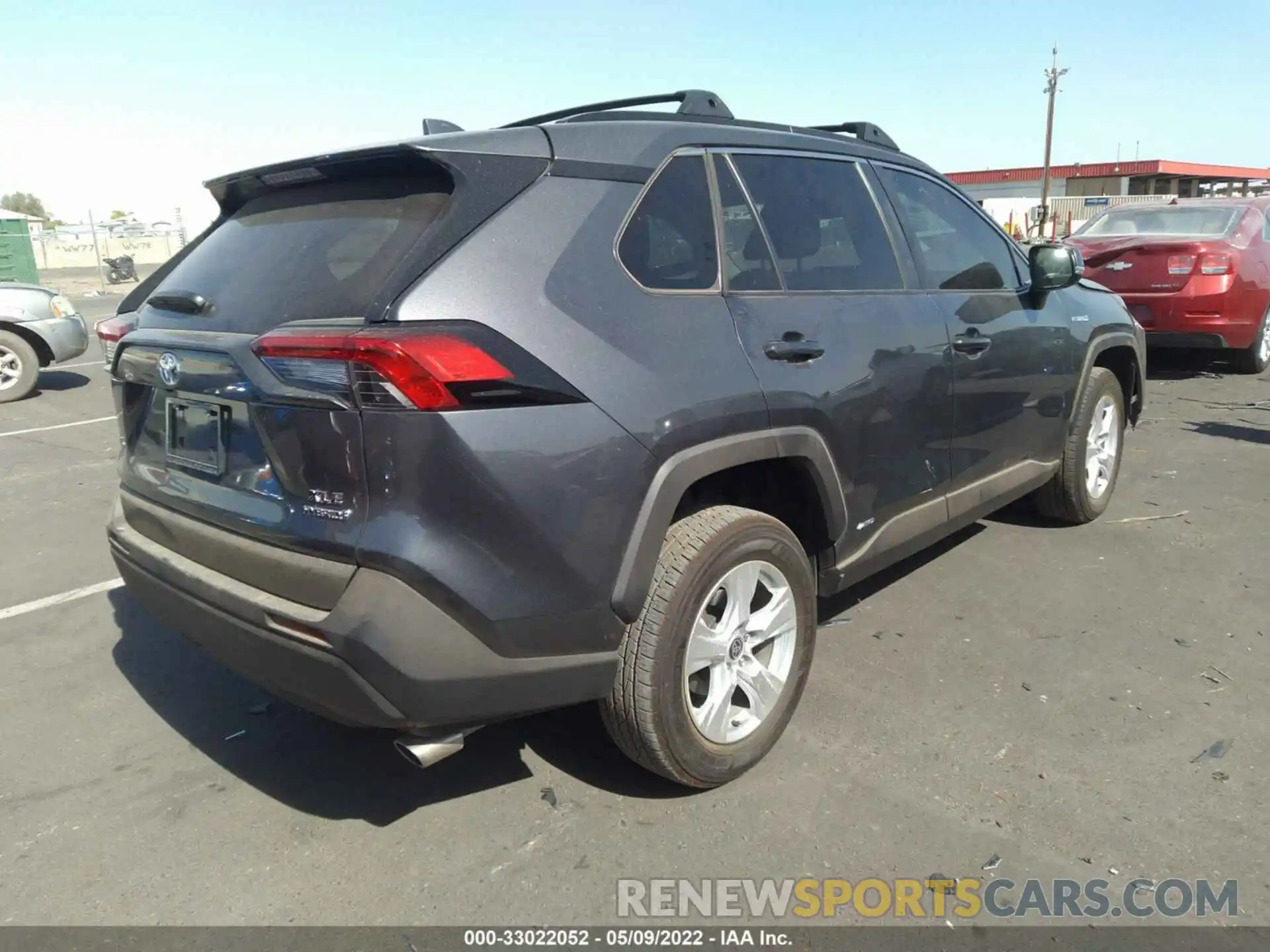 4 Photograph of a damaged car 4T3RWRFV1MU017145 TOYOTA RAV4 2021