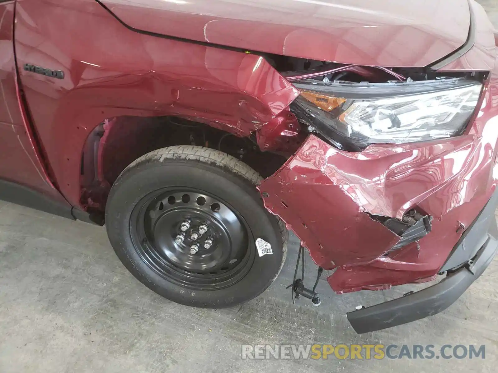 9 Photograph of a damaged car 4T3RWRFV1MU022118 TOYOTA RAV4 2021