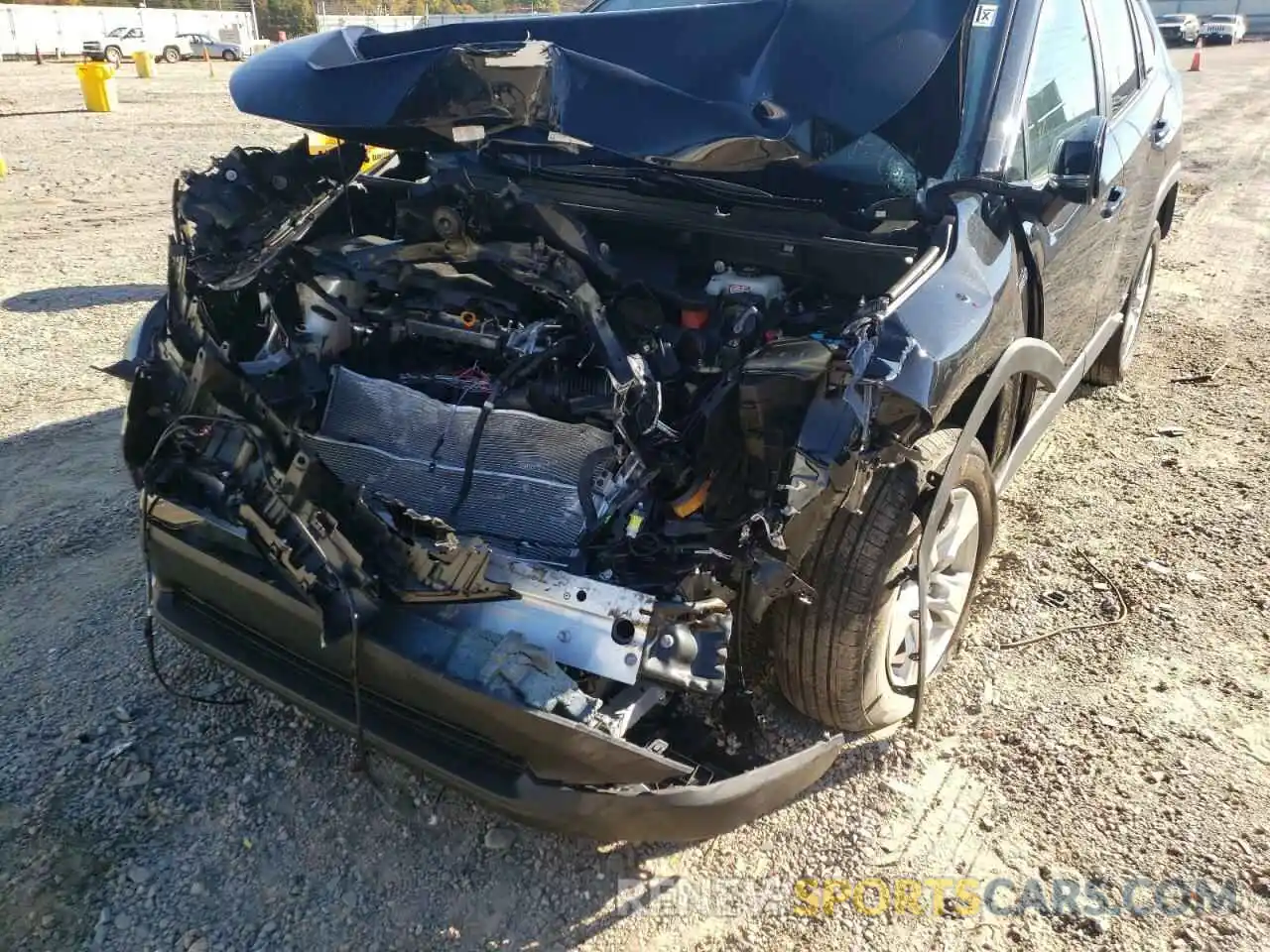 9 Photograph of a damaged car 4T3RWRFV1MU023852 TOYOTA RAV4 2021