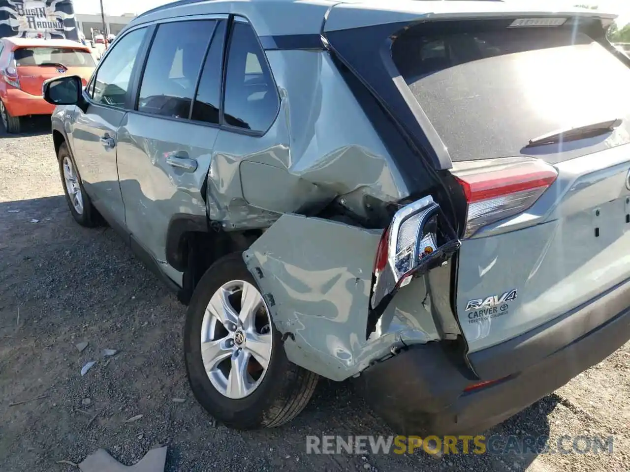 9 Photograph of a damaged car 4T3RWRFV1MU029571 TOYOTA RAV4 2021