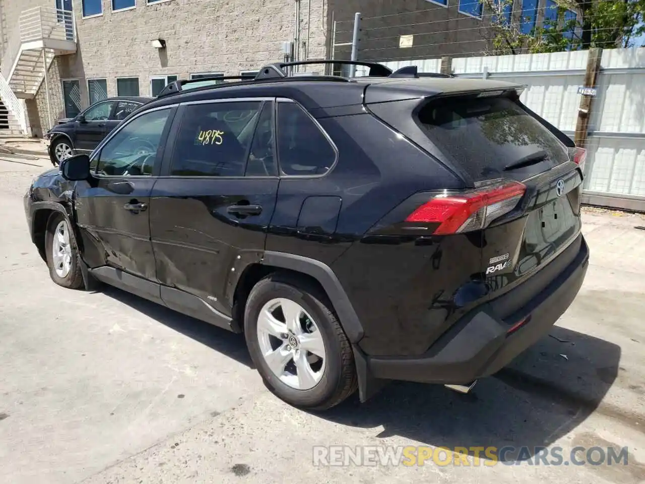 3 Фотография поврежденного автомобиля 4T3RWRFV1MU036990 TOYOTA RAV4 2021