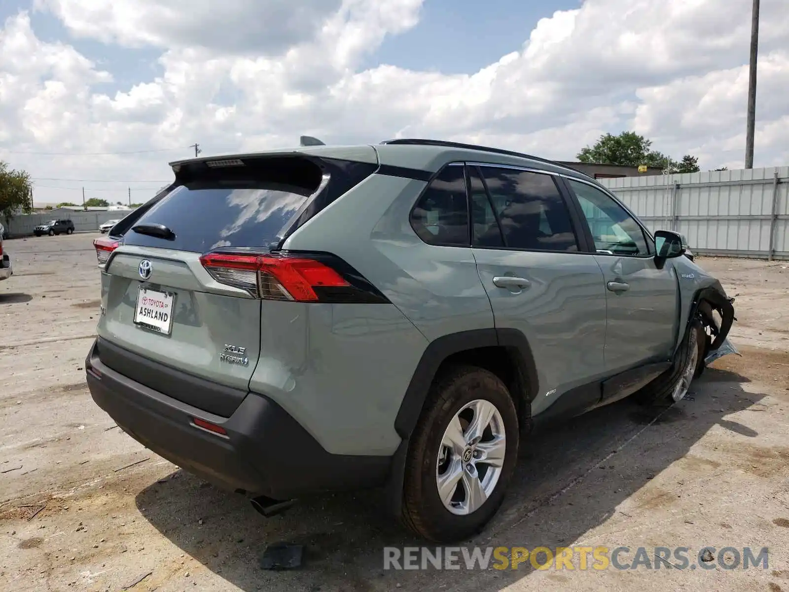 4 Photograph of a damaged car 4T3RWRFV2MU025271 TOYOTA RAV4 2021