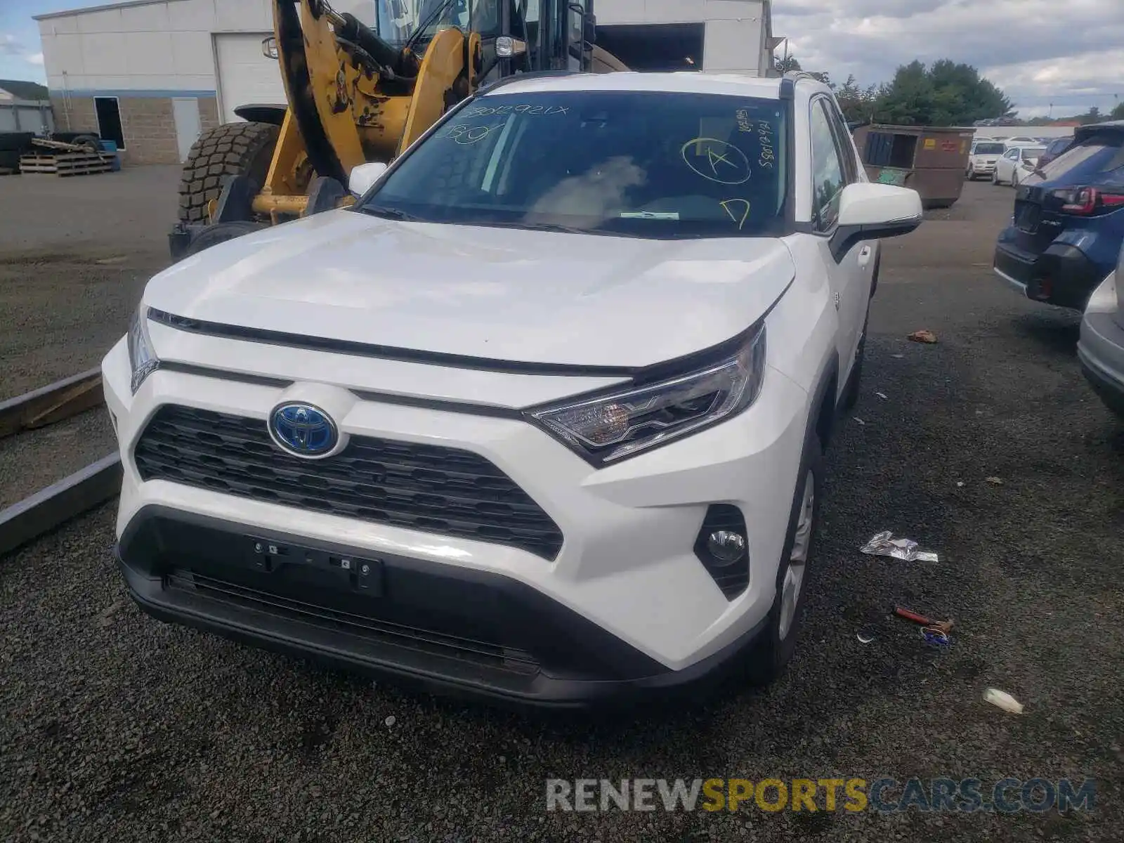 9 Photograph of a damaged car 4T3RWRFV2MU027635 TOYOTA RAV4 2021