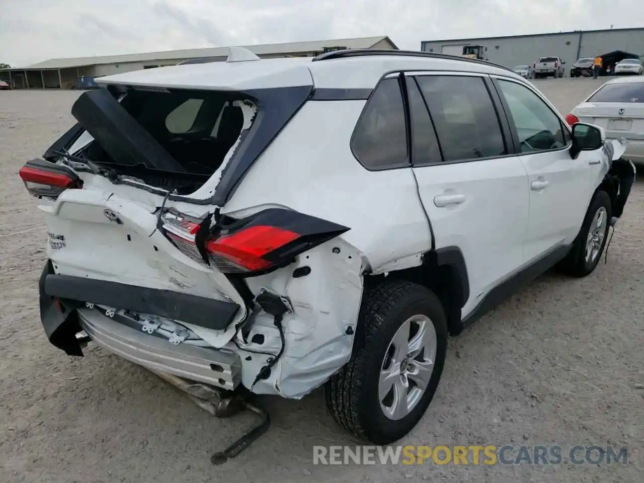 4 Photograph of a damaged car 4T3RWRFV2MU041468 TOYOTA RAV4 2021