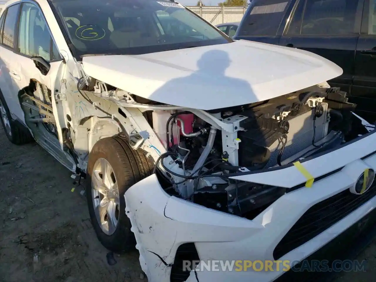 9 Photograph of a damaged car 4T3RWRFV2MU047013 TOYOTA RAV4 2021