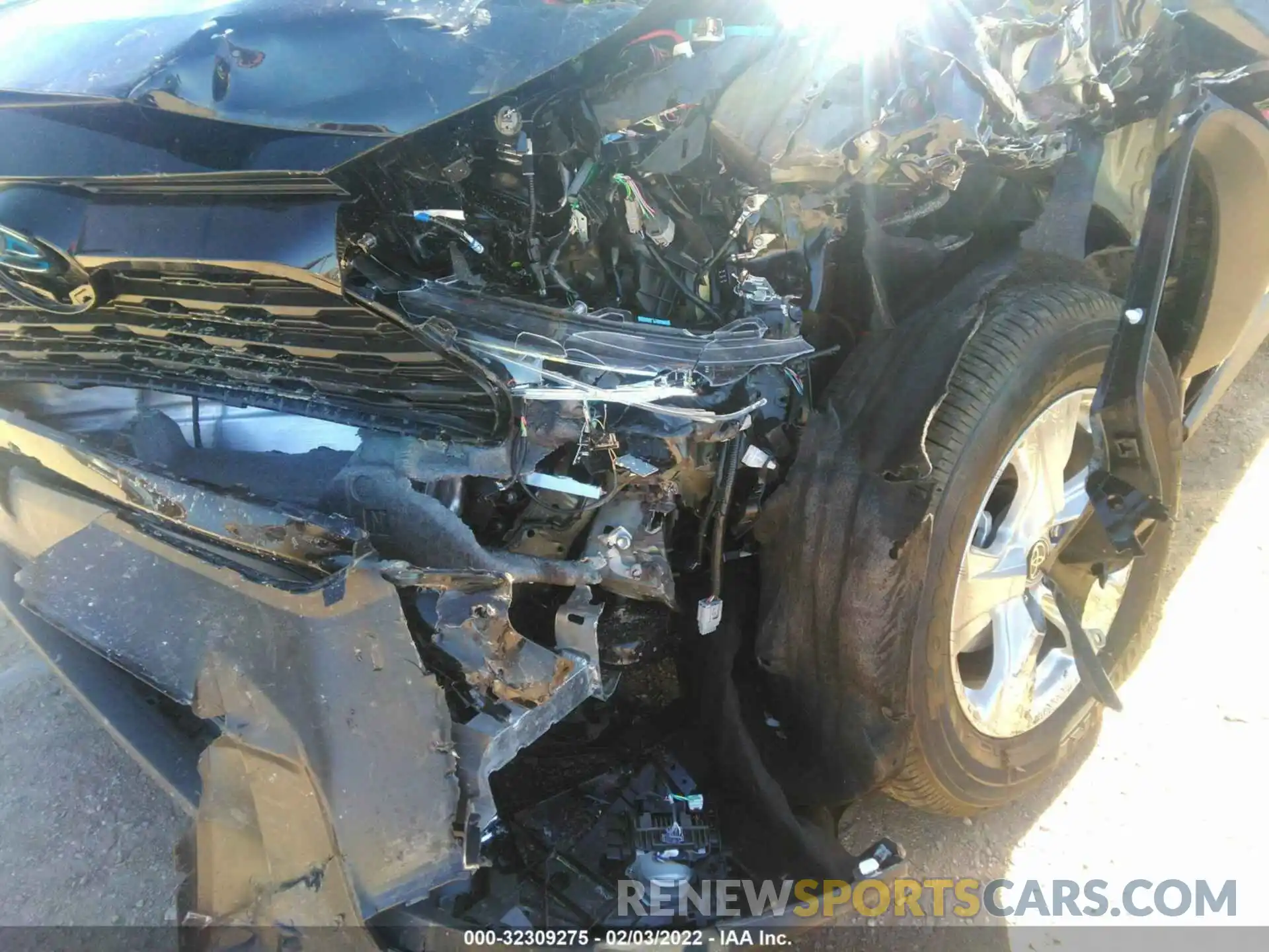 6 Photograph of a damaged car 4T3RWRFV2MU049117 TOYOTA RAV4 2021