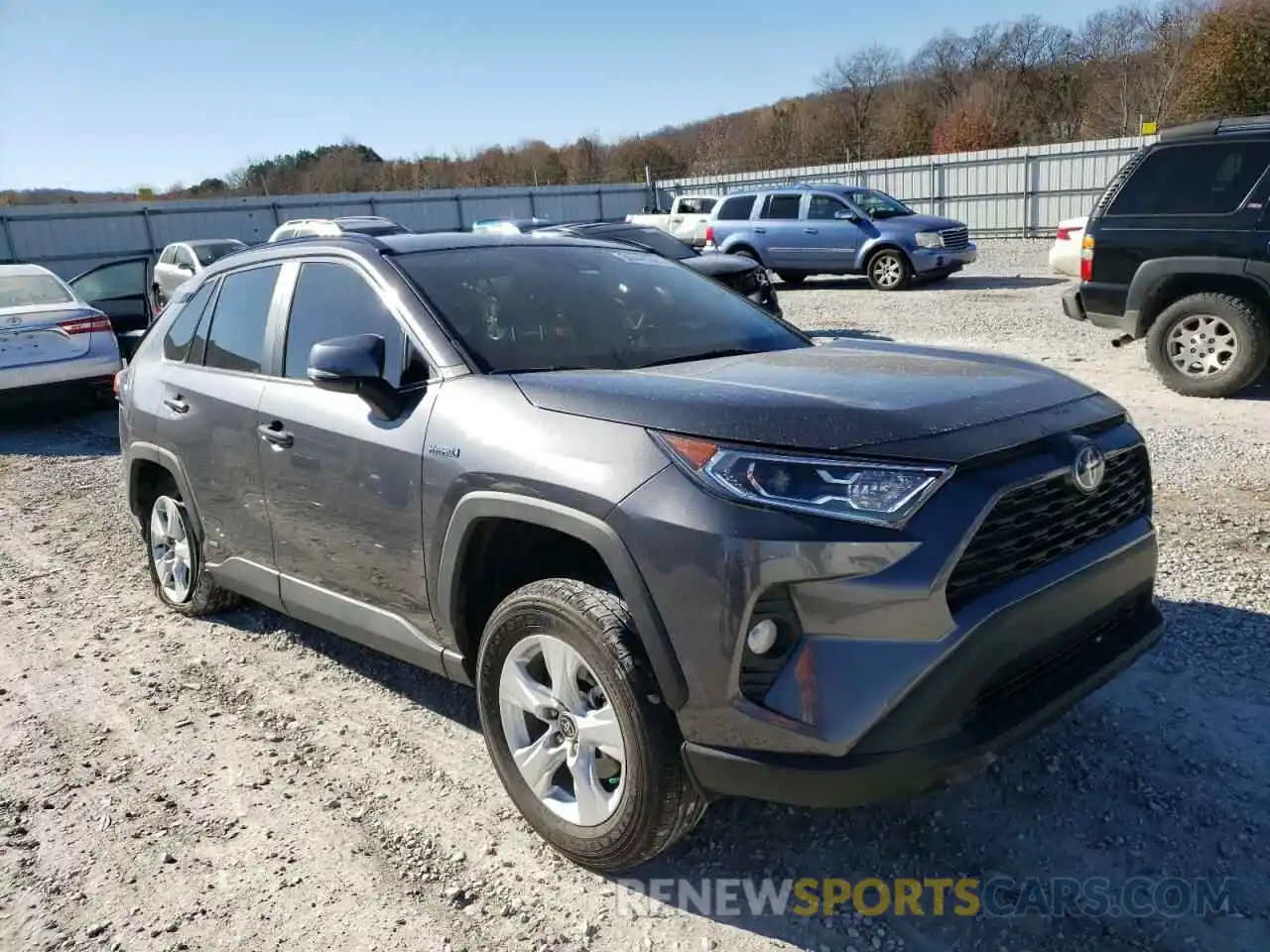 1 Photograph of a damaged car 4T3RWRFV3MU020239 TOYOTA RAV4 2021