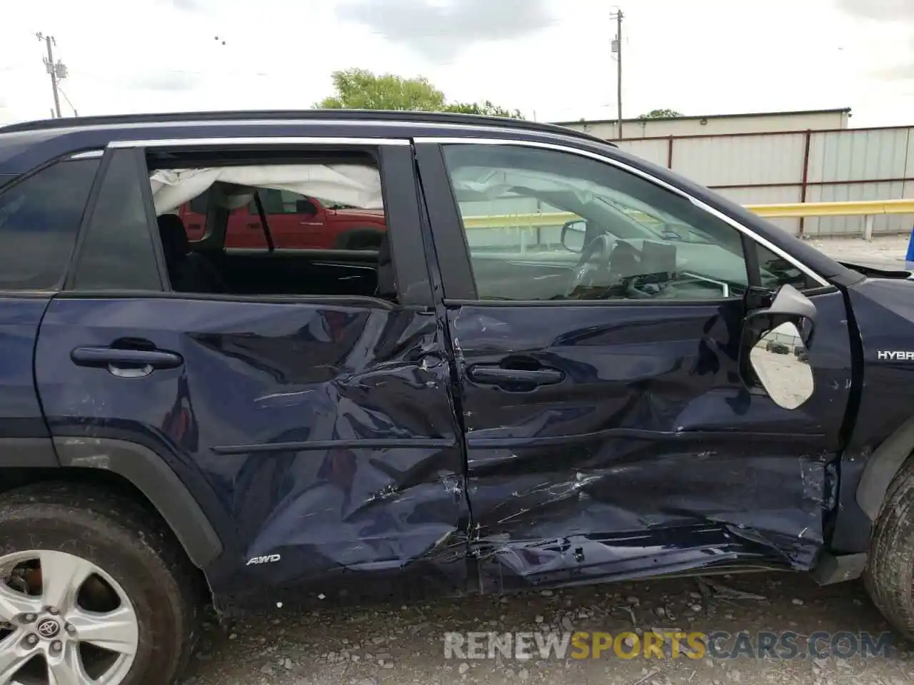 9 Photograph of a damaged car 4T3RWRFV3MU037851 TOYOTA RAV4 2021