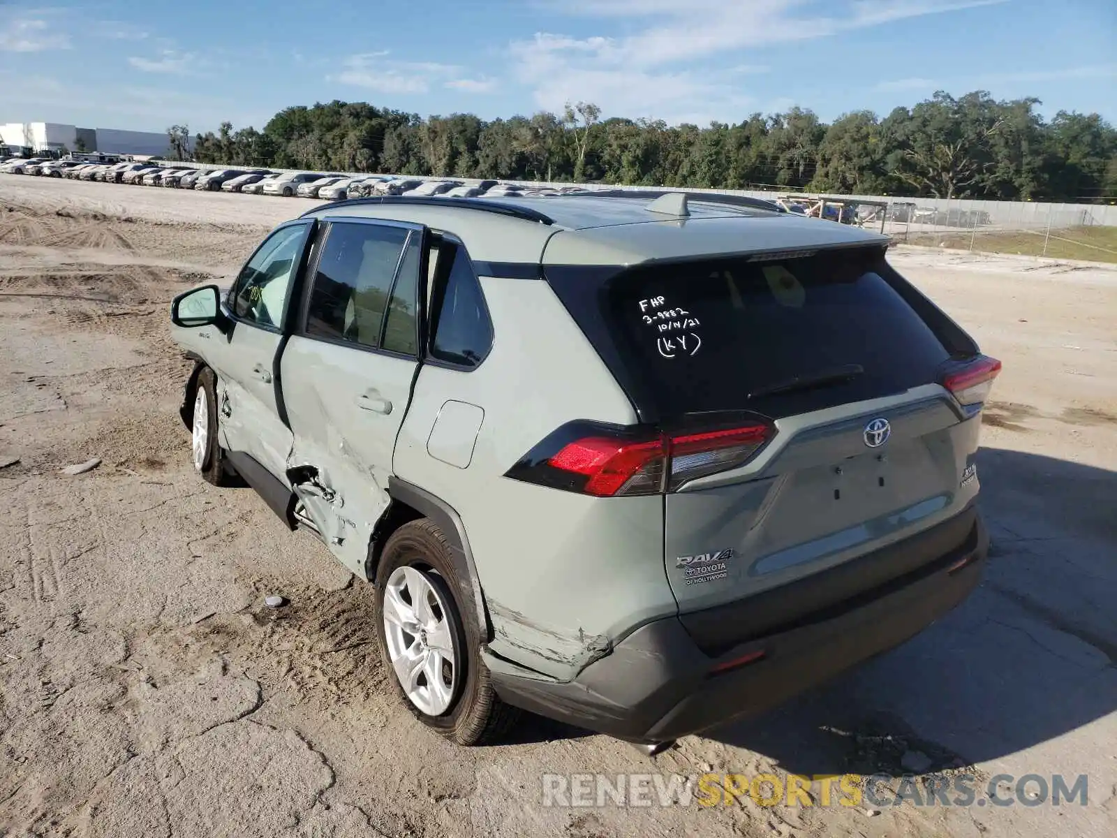 3 Photograph of a damaged car 4T3RWRFV4MU019598 TOYOTA RAV4 2021