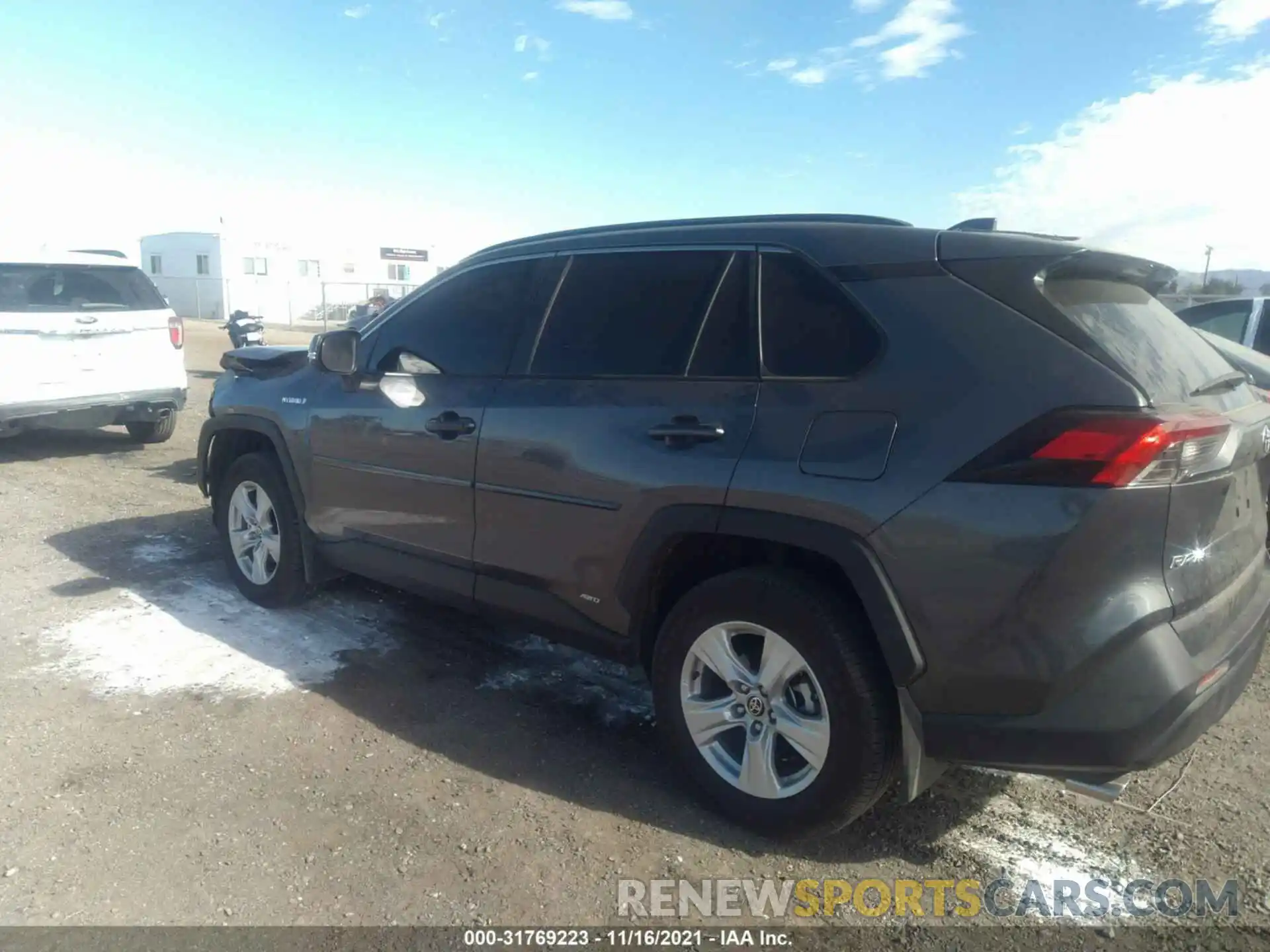 3 Photograph of a damaged car 4T3RWRFV4MU022761 TOYOTA RAV4 2021