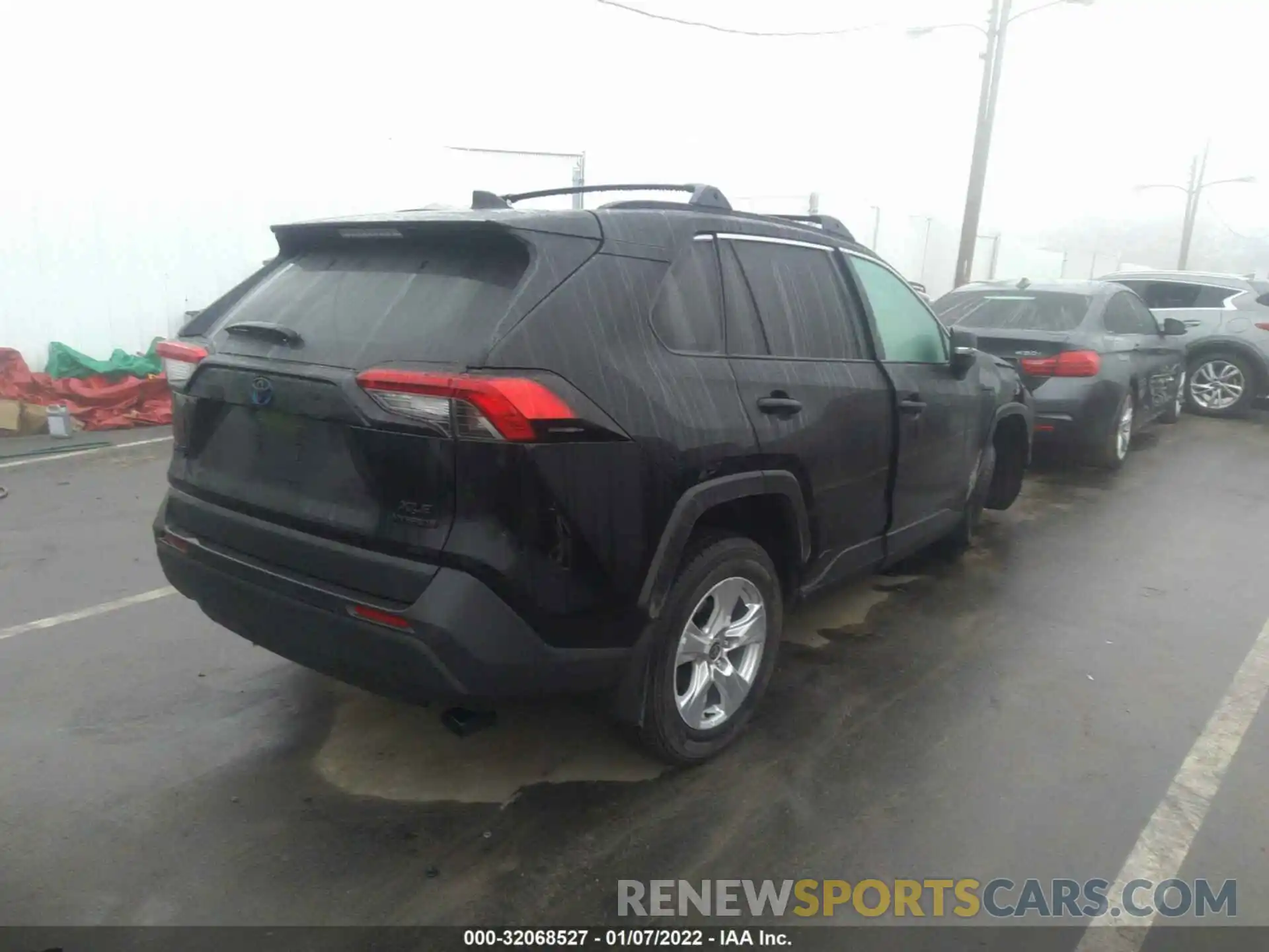 4 Photograph of a damaged car 4T3RWRFV4MU032139 TOYOTA RAV4 2021