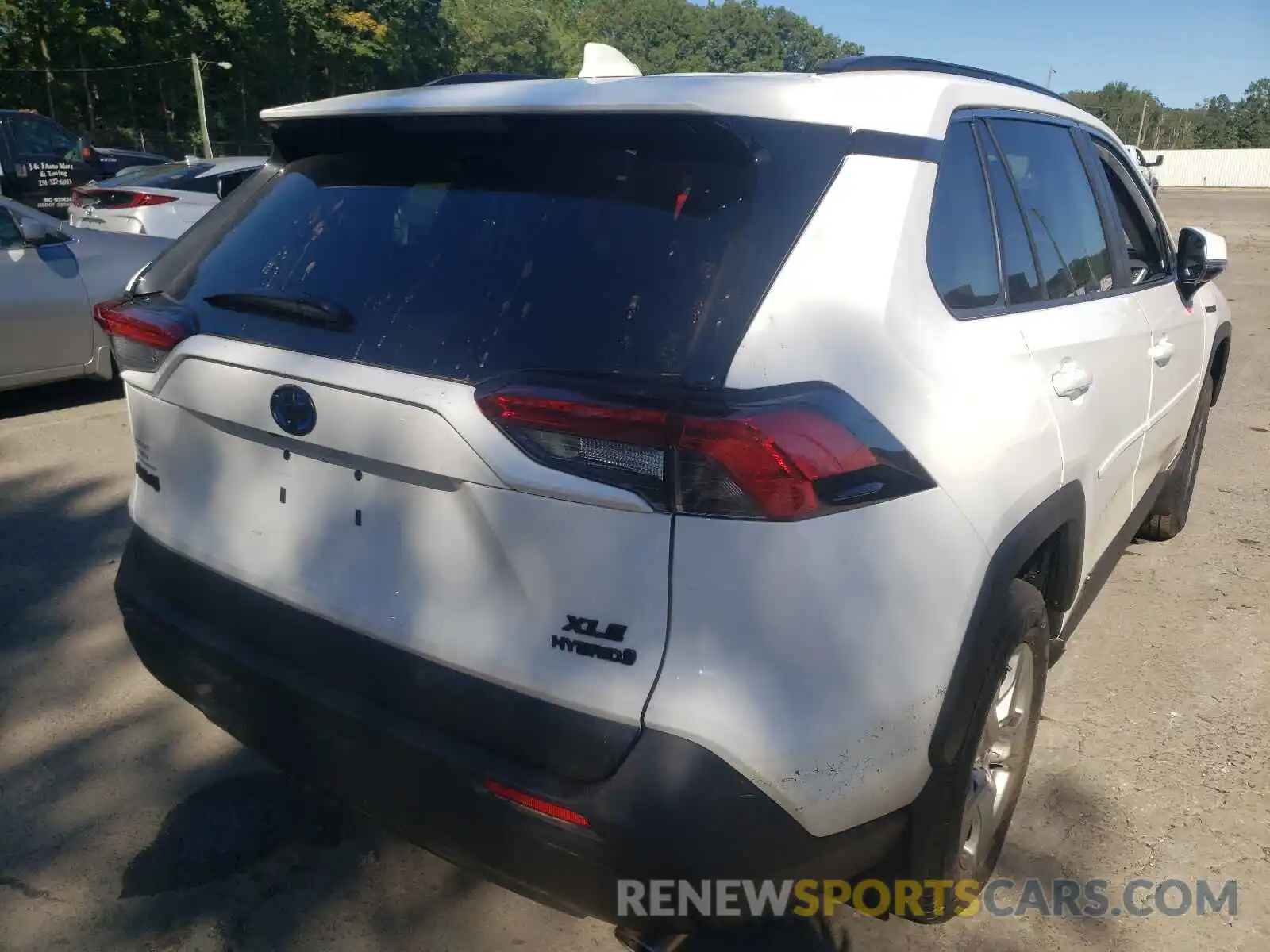 4 Photograph of a damaged car 4T3RWRFV6MU022602 TOYOTA RAV4 2021