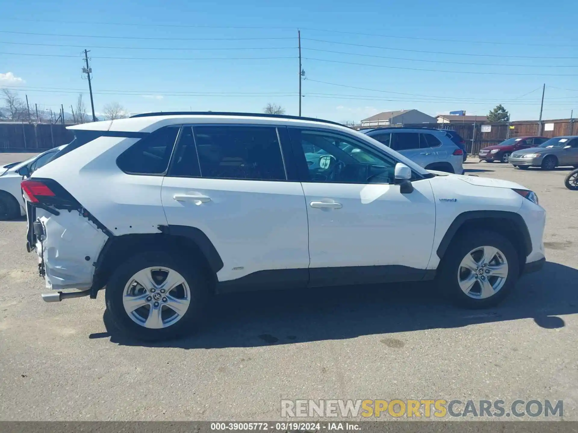 13 Photograph of a damaged car 4T3RWRFV6MU023331 TOYOTA RAV4 2021