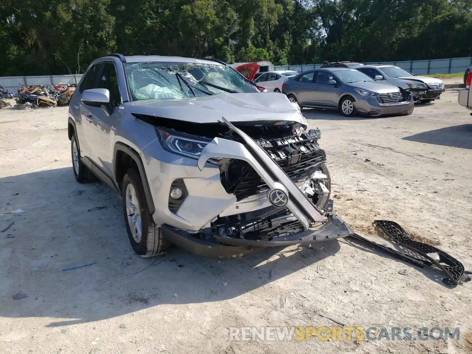 1 Photograph of a damaged car 4T3RWRFV7MU017649 TOYOTA RAV4 2021