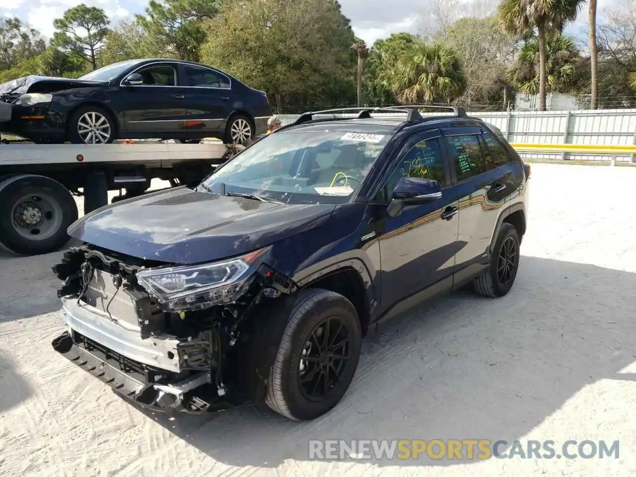 2 Photograph of a damaged car 4T3RWRFV7MU031583 TOYOTA RAV4 2021