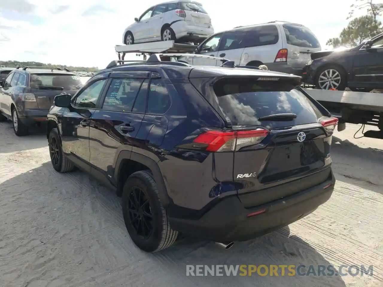 3 Photograph of a damaged car 4T3RWRFV7MU031583 TOYOTA RAV4 2021