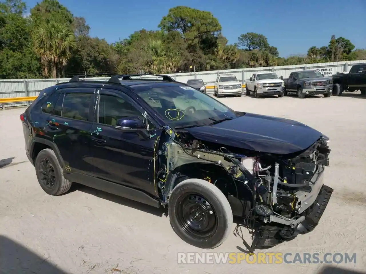 9 Photograph of a damaged car 4T3RWRFV7MU031583 TOYOTA RAV4 2021