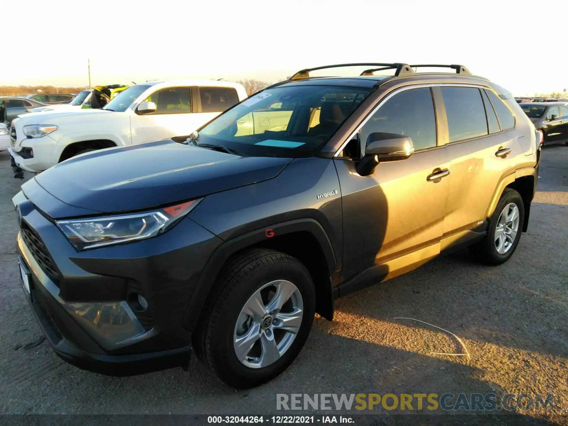 2 Photograph of a damaged car 4T3RWRFV7MU041000 TOYOTA RAV4 2021