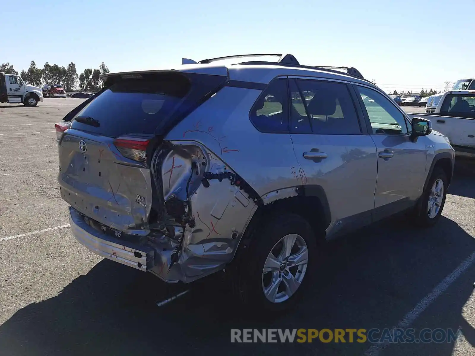 4 Photograph of a damaged car 4T3RWRFV8MU019264 TOYOTA RAV4 2021