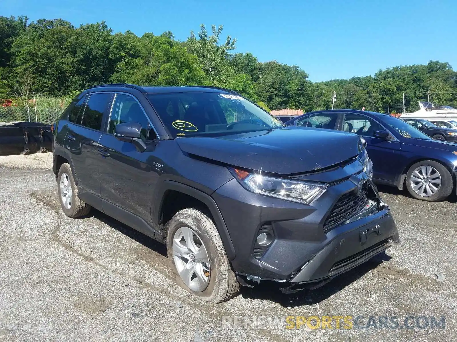 1 Photograph of a damaged car 4T3RWRFV8MU020172 TOYOTA RAV4 2021