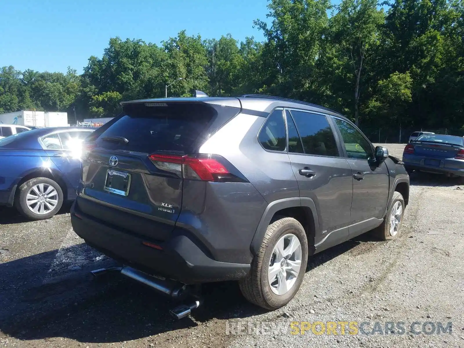 4 Photograph of a damaged car 4T3RWRFV8MU020172 TOYOTA RAV4 2021