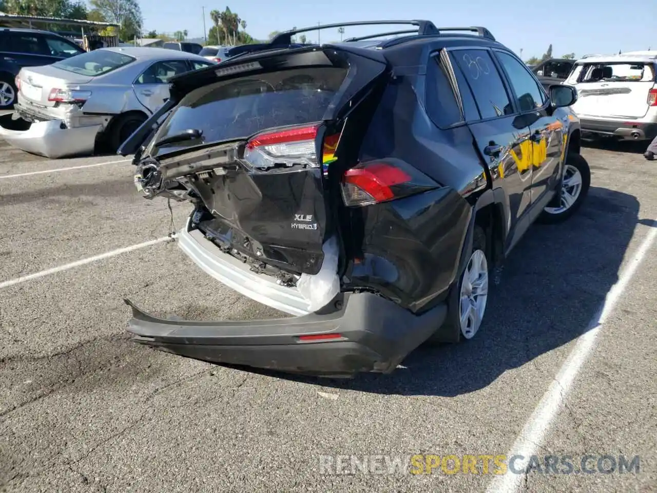 4 Photograph of a damaged car 4T3RWRFV8MU022410 TOYOTA RAV4 2021