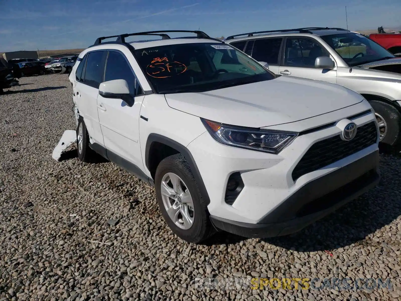 1 Photograph of a damaged car 4T3RWRFV8MU027252 TOYOTA RAV4 2021