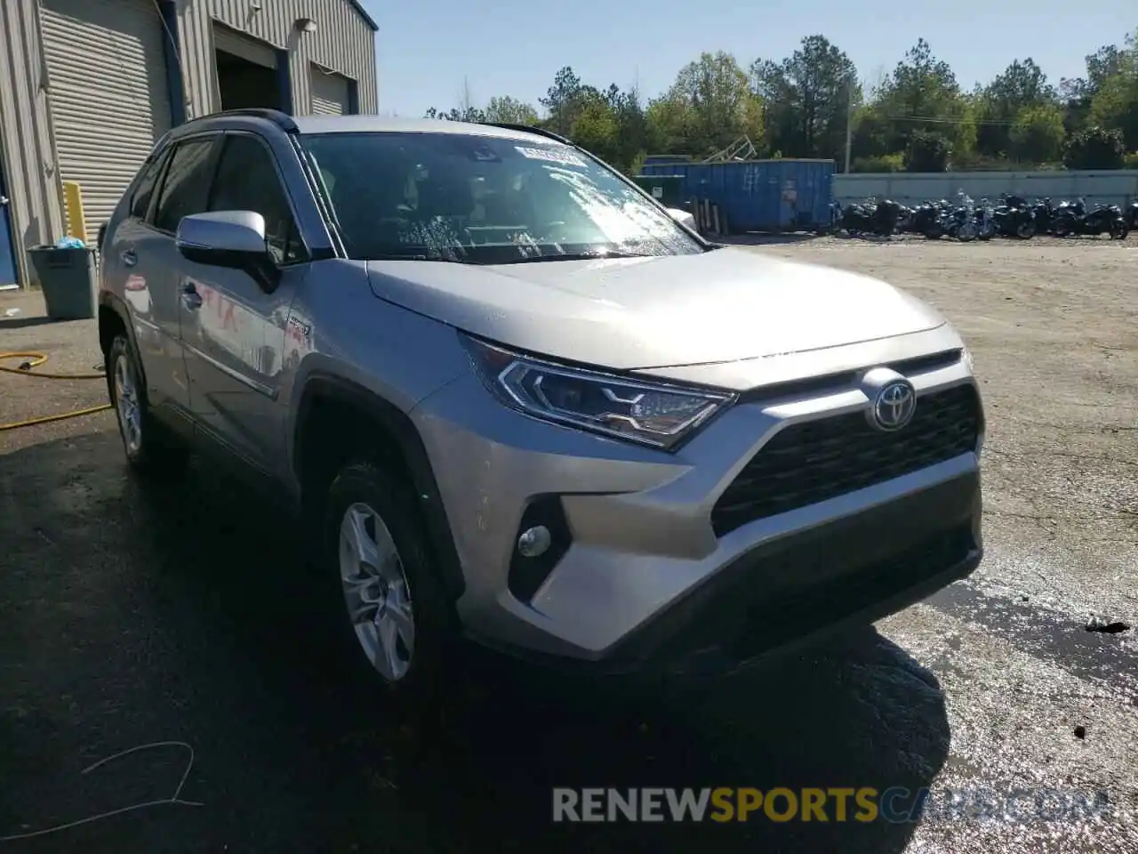 1 Photograph of a damaged car 4T3RWRFV8MU036257 TOYOTA RAV4 2021