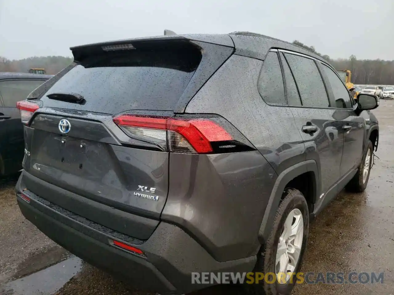 4 Photograph of a damaged car 4T3RWRFV8MU037912 TOYOTA RAV4 2021