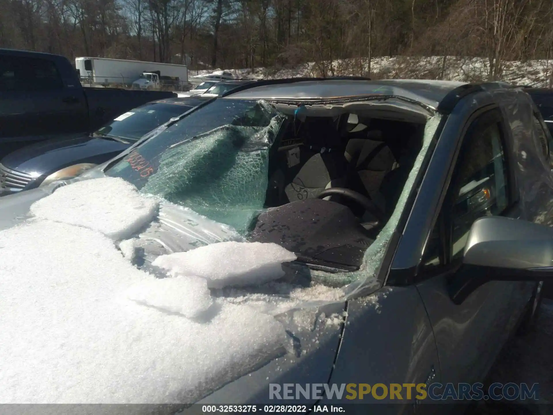 6 Photograph of a damaged car 4T3RWRFV8MU046903 TOYOTA RAV4 2021