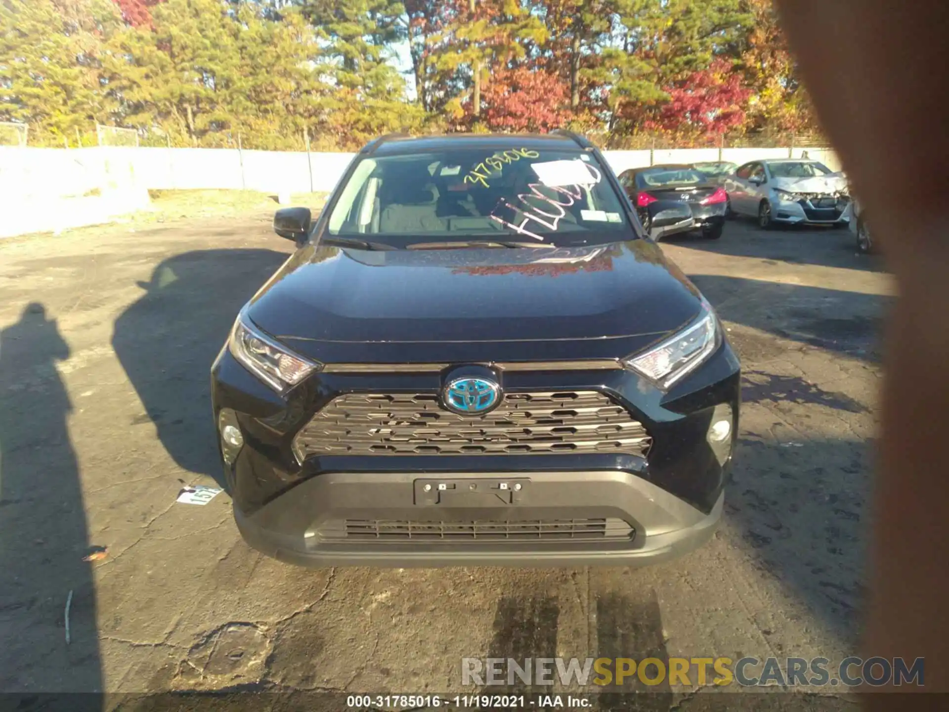 6 Photograph of a damaged car 4T3RWRFV9MU021539 TOYOTA RAV4 2021